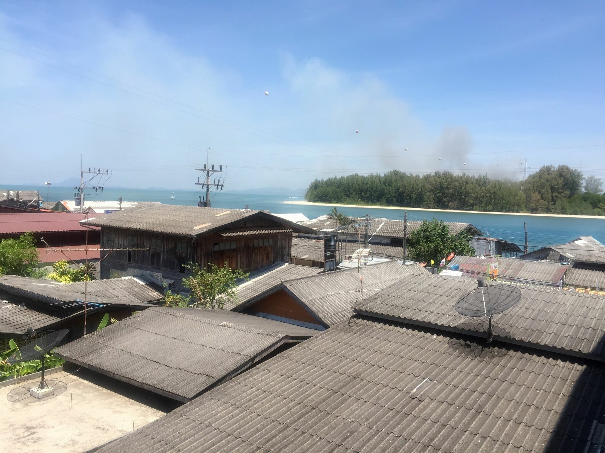 Jetty Place Ko Lanta Buitenkant foto